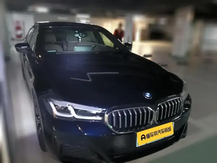 BMW 5 Series 2022 Model Facelift II 530Li Exclusive Model M Sports Set – фото 3