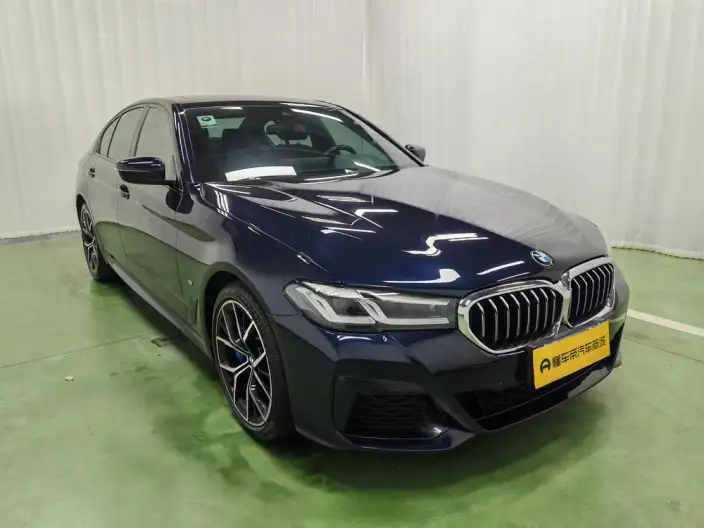 BMW 5 Series Imported 2022 Model Facelift 530i M Sports Set – фото 3