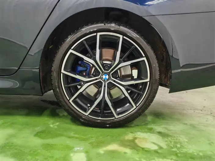 BMW 5 Series Imported 2022 Model Facelift 530i M Sports Set – фото 9