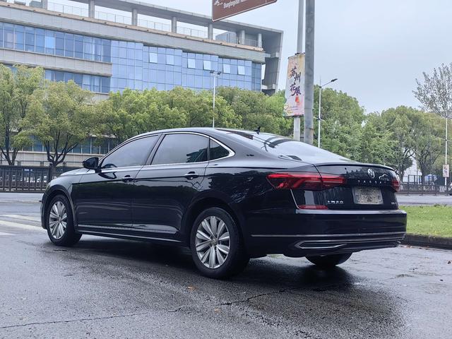 Volkswagen Passat 2019 330TSI Elite China V I – фото 6