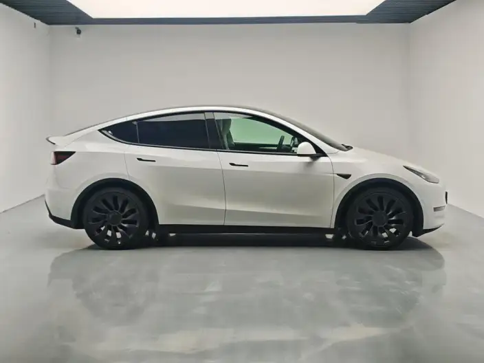 Model Y 2022 Model Performance High performance All-wheel drive version – фото 8