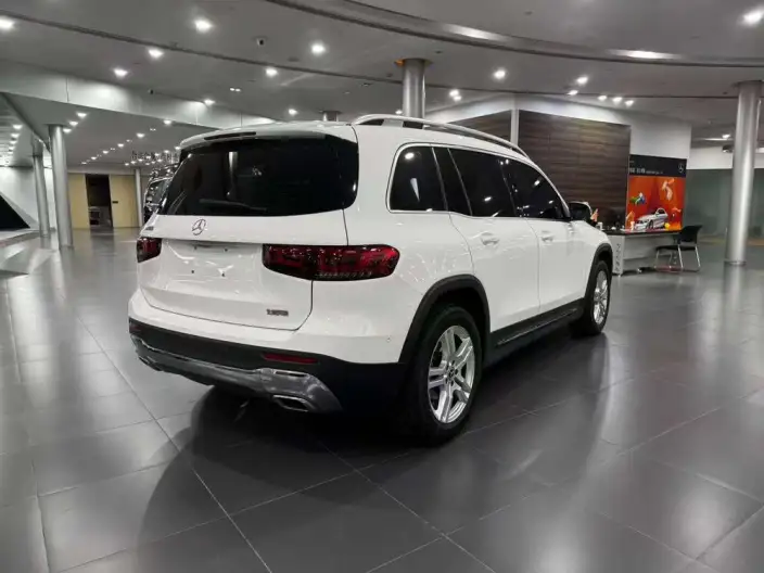 Mercedes-Benz GLB 2023 Model GLB 200 Dynamic Model – фото 7