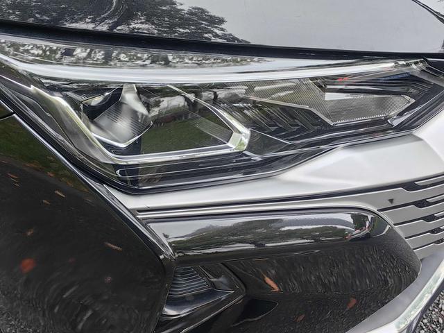 Yixuan Max 2023 1.5T Dazzling Hipster Edition – фото 5