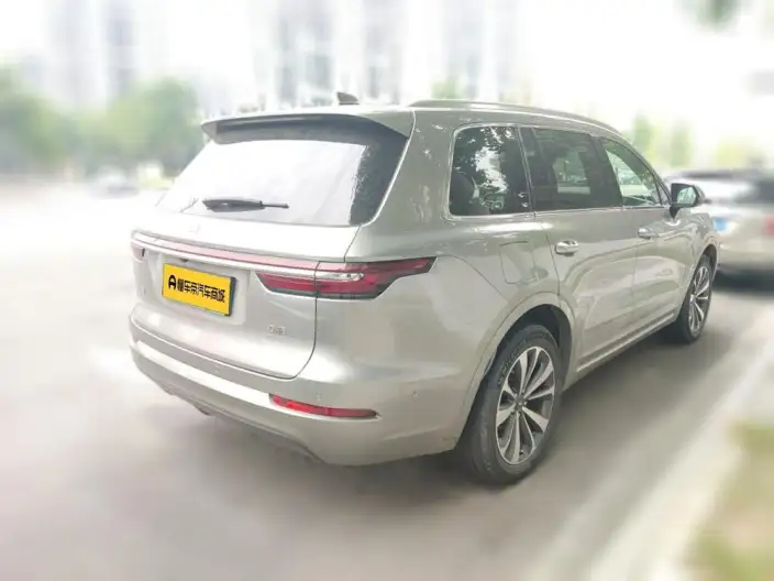 Li Auto ONE 2021 Model Extended Range 6 seat Edition – фото 2