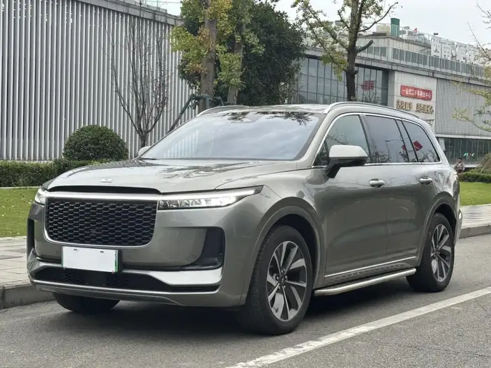 Li Auto ONE 2021 Model Extended Range 6 seat Edition – фото 1