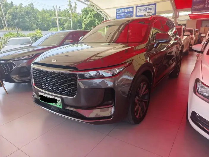 Li Auto ONE 2020 Model Extended Range 6 seat Edition – фото 1