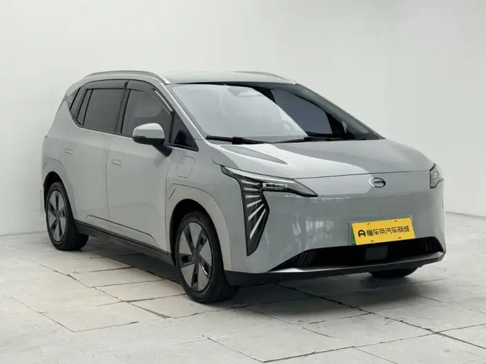 AION Y 2023 Model Plus 610 Lexiang Edition Ternary lithium – фото 3