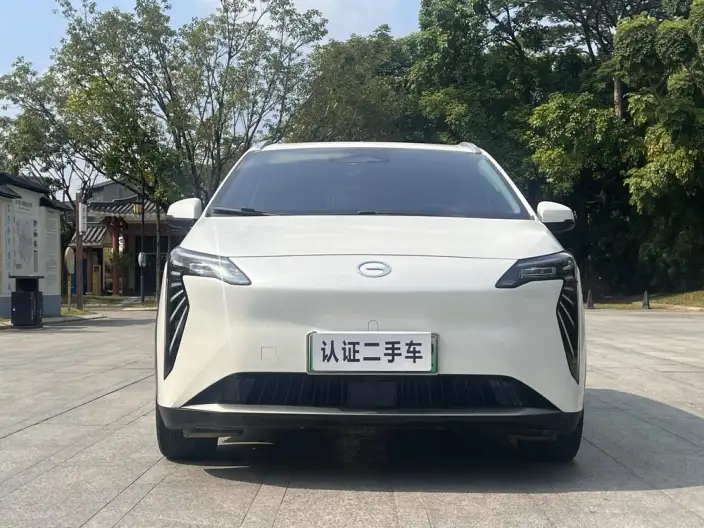 AION Y 2023 Model Plus 510 Lexiang Edition – фото 2