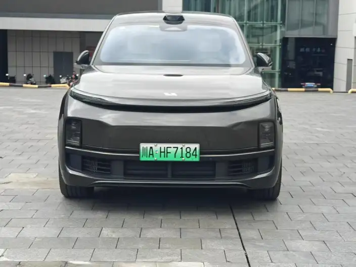 Li Auto L8 2023 Model Max Edition