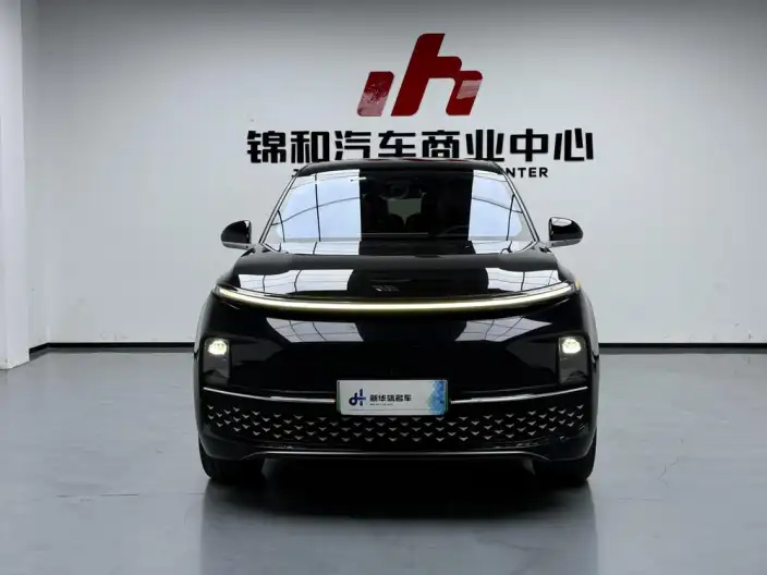 Li Auto L8 2023 Model Pro Edition