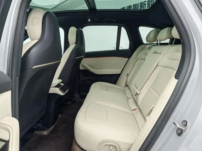 NIO ES6 2023 Model 75kWh – фото 9