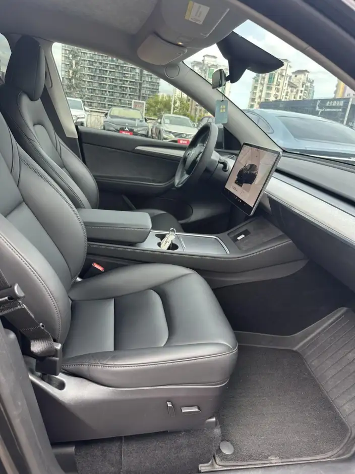 Model Y 2024 Model Rear-wheel drive version – фото 10