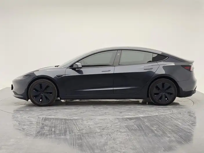 Model 3 2023 Model Rear-wheel drive version – фото 4