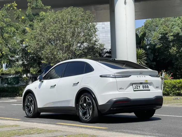 Onvo L60 2024 Model 525km Standard Battery Life 4WD Edition – фото 5