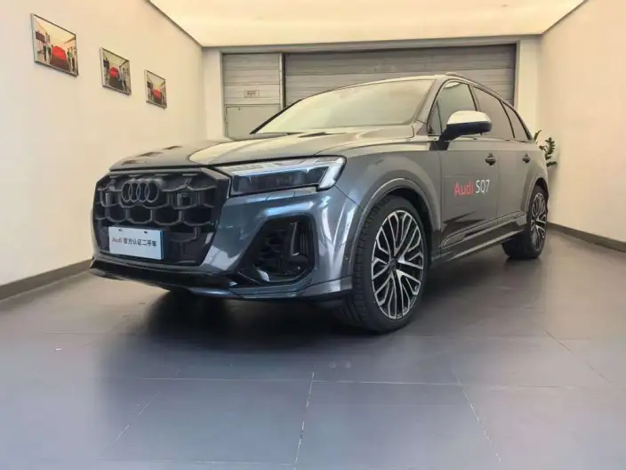 AUDI SQ7 2024 Model 4.0 TFSI – фото 1