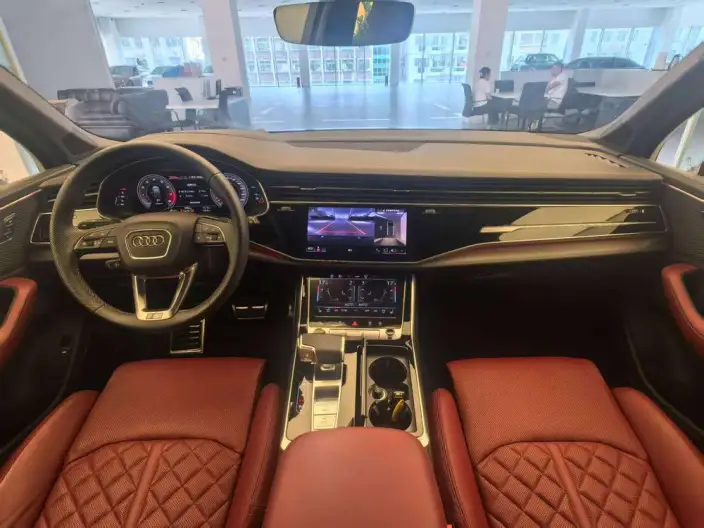 AUDI SQ7 2024 Model 4.0 TFSI – фото 7