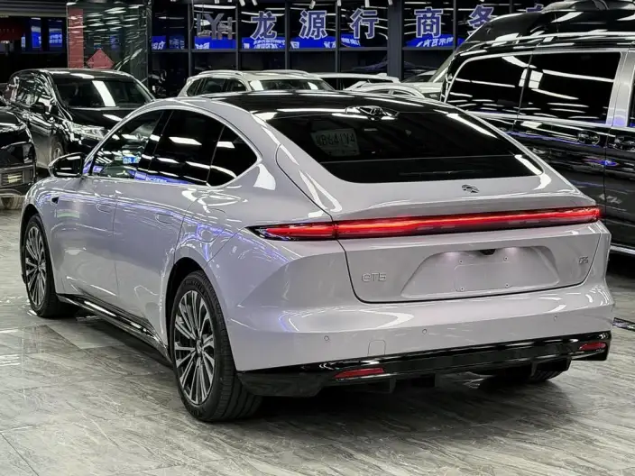 NIO ET5 2026 Model 75kWh – фото 4