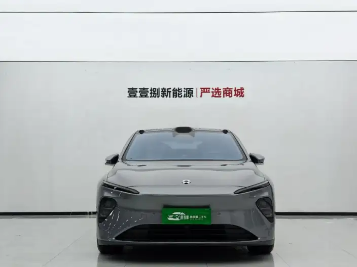 NIO ET7 2024 Model 75kWh Executive Signature Edition – фото 2