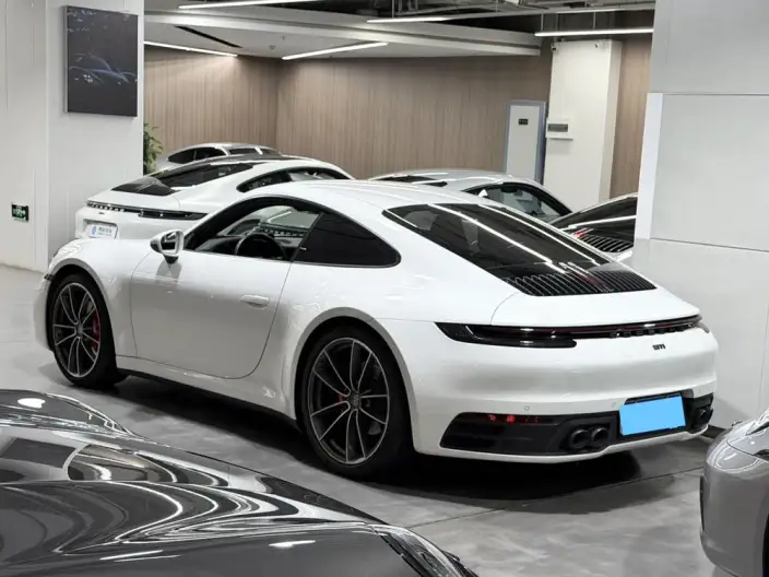 PORSCHE 911 2023 Model Carrera 3.0T – фото 3