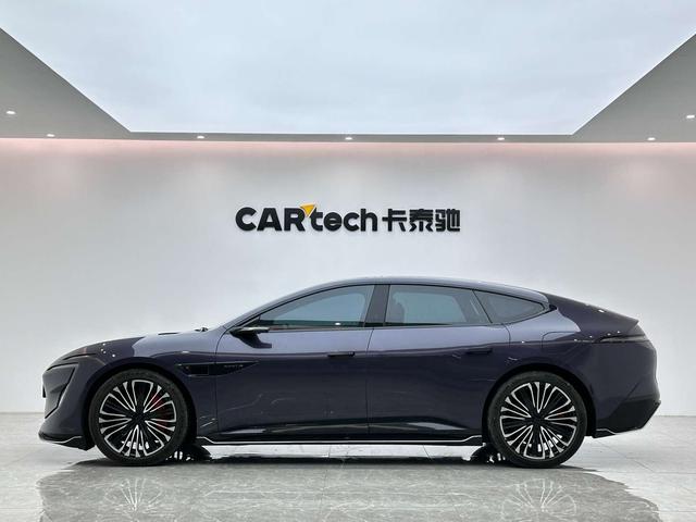 Avita 12 2024 700 Three Laser RWD Luxury Edition