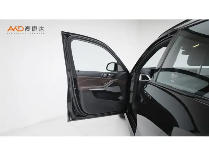 BMW X5 2023 Model xDrive40Li M Sports Night Set – фото 9