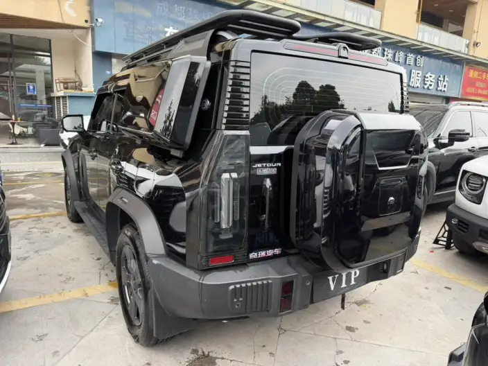 Jetour Traveler 2023 Model 1.5TD 2WD Land Rover Discovery PRO