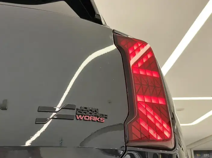 MINI JCW COUNTRYMAN 2024 Model 2.0T JOHN COOPER WORKS ALL4 – фото 6