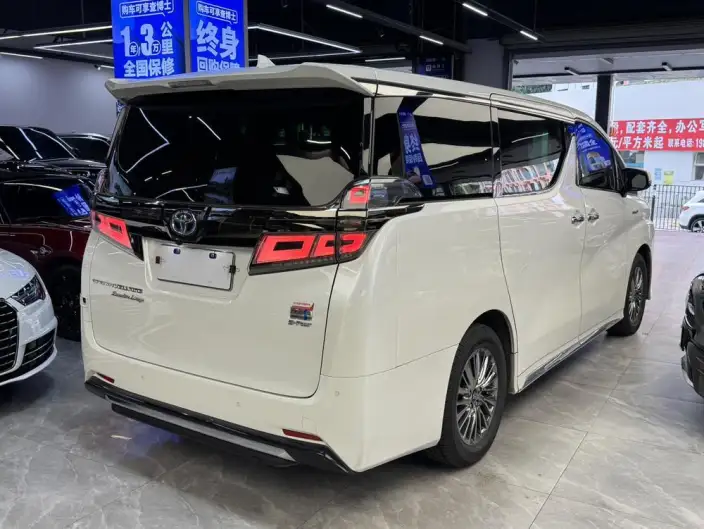 Vellfire 2023 Model Toyota Crown 2.5L Intelligent Hybrid 4WD Supreme Edition – фото 6