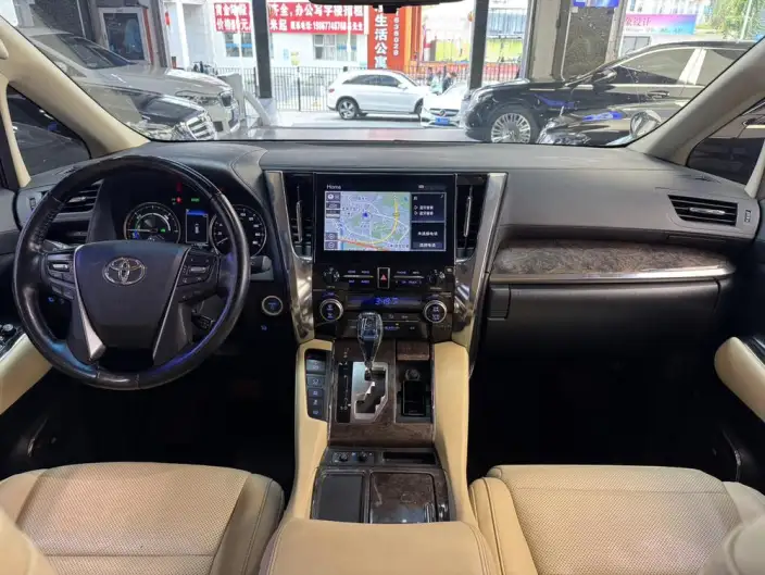 Vellfire 2023 Model Toyota Crown 2.5L Intelligent Hybrid 4WD Supreme Edition – фото 7