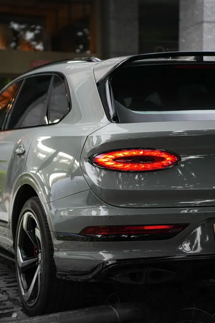 Bentayga 2022 Model 4.0T V8 S – фото 6