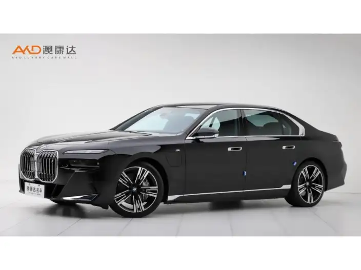 BMW i7 2023 Model eDrive50L Exclusive Model M Sports Set – фото 1