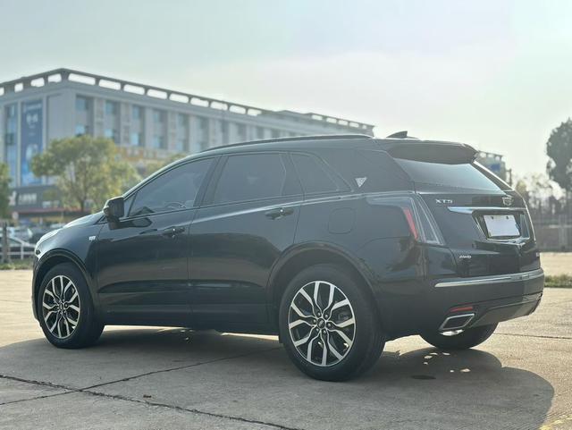 Cadillac XT5 2022 2.0T 4WD Luxury Hummingbird Edition – фото 9