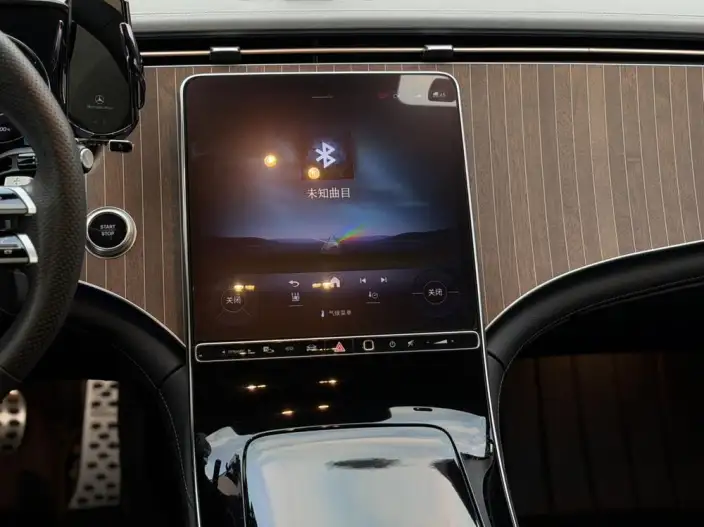 Mercedes-Benz EQE 2022 Model EQE 350 Deluxe Edition – фото 10