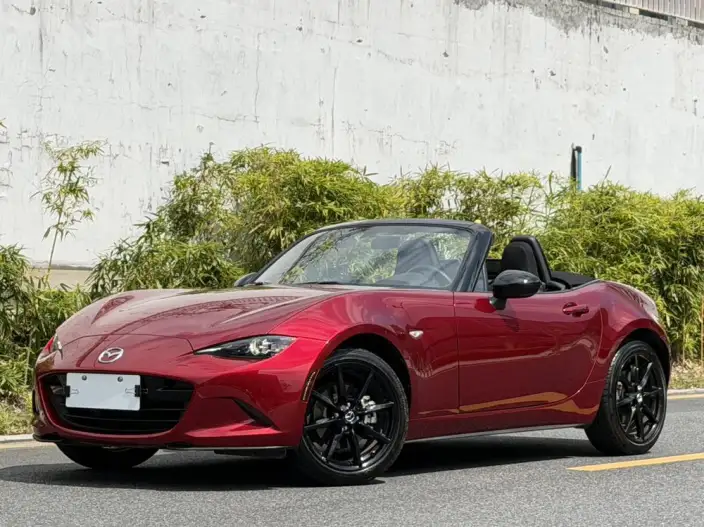 Mazda MX-5 2023 Model 2.0L Manual Rear Drive 2 seat Parallel Imported – фото 1