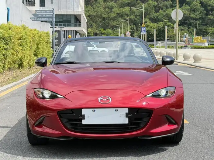 Mazda MX-5 2023 Model 2.0L Manual Rear Drive 2 seat Parallel Imported – фото 2