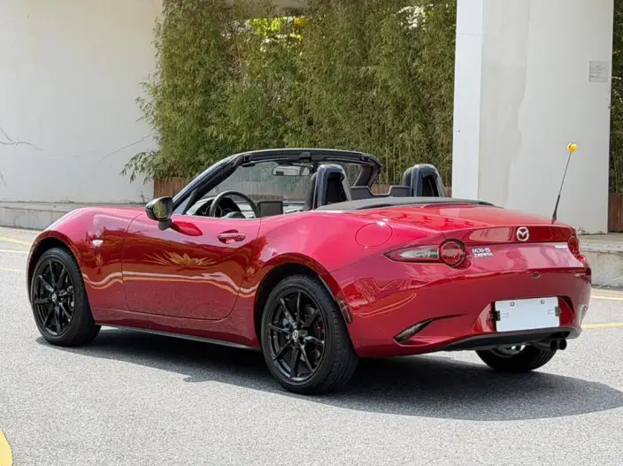 Mazda MX-5 2023 Model 2.0L Manual Rear Drive 2 seat Parallel Imported – фото 5