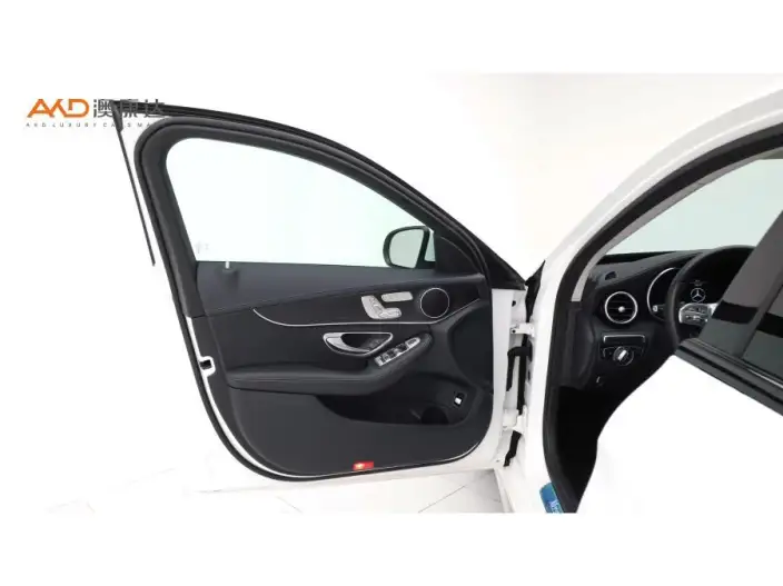 Mercedes-Benz C-Class 2021 Model C 260 L Sports Edition – фото 9