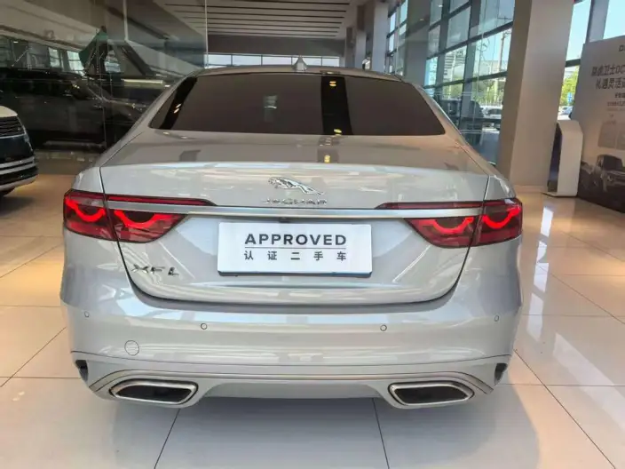 Jaguar XFL 2024 Model 2.0T P250 2WD Exclusive Deluxe Edition – фото 3