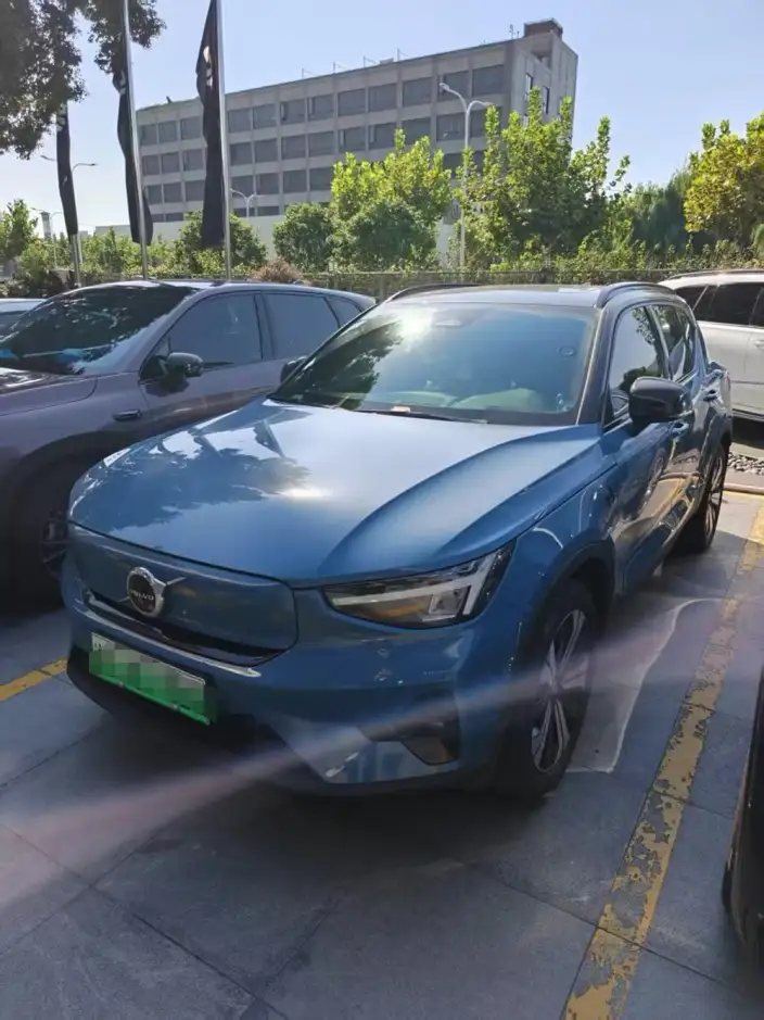 Volvo XC40 EV 2023 Model Long Battery Life Pro Edition