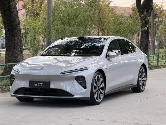 NIO ET7 2024 Model 75kWh Executive Signature Edition – фото 1