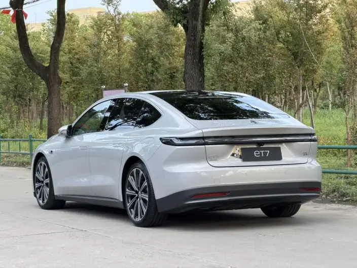 NIO ET7 2024 Model 75kWh Executive Signature Edition – фото 4