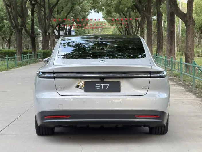 NIO ET7 2024 Model 75kWh Executive Signature Edition – фото 5