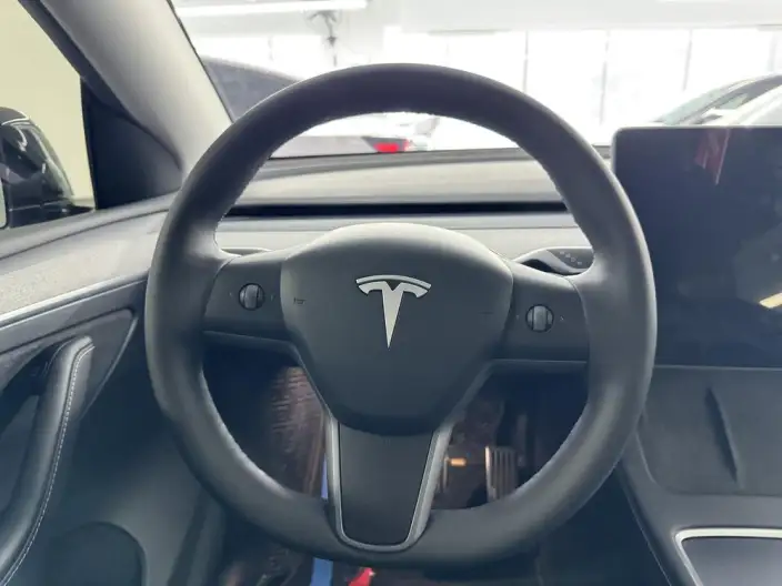 Model Y 2023 Model Rear-wheel drive version – фото 7