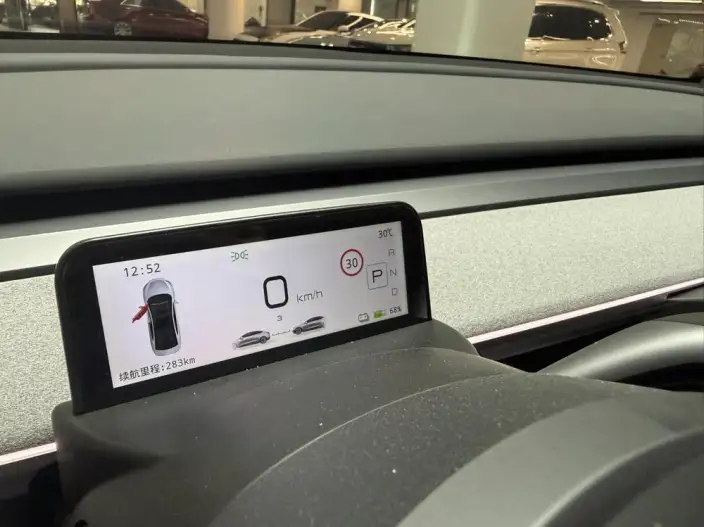 Model Y 2024 Model Rear-wheel drive version – фото 8