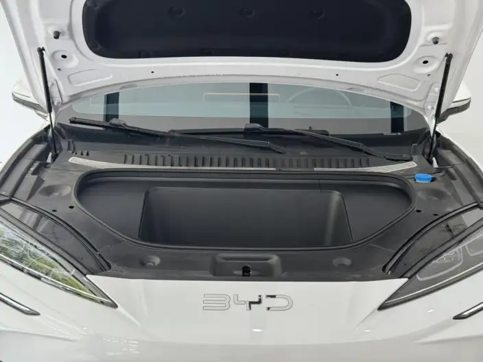 Sealion 07 EV 2025 Model 610 Smart Driving Edition – фото 6
