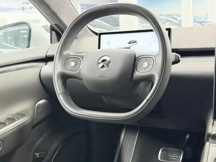 NIO ET7 2023 Model 75kWh – фото 7