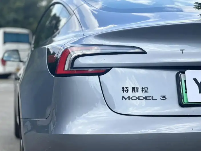 Model 3 2025 Model Rear-wheel drive version – фото 7