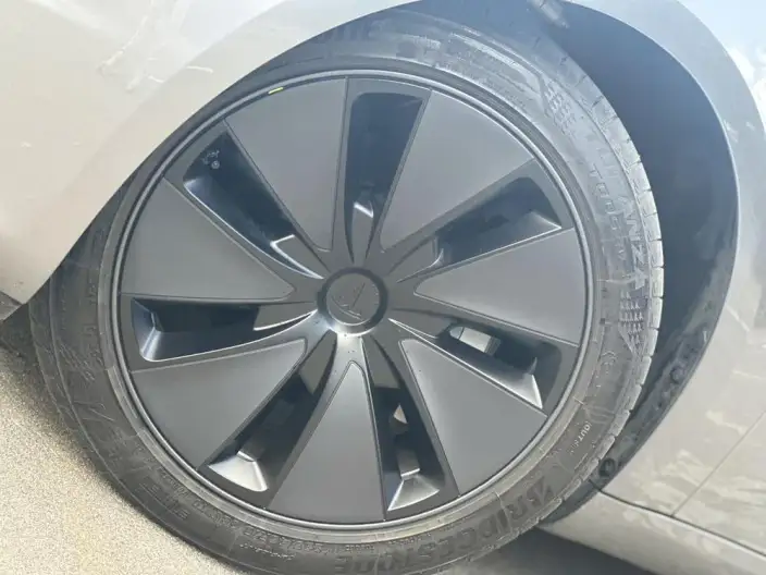 Model 3 2025 Model Rear-wheel drive version – фото 10