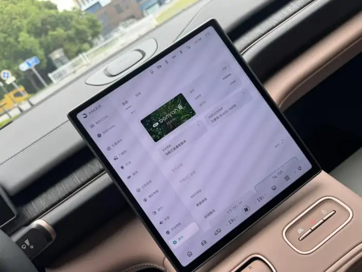 NIO ES6 2024 Model 75kWh – фото 9