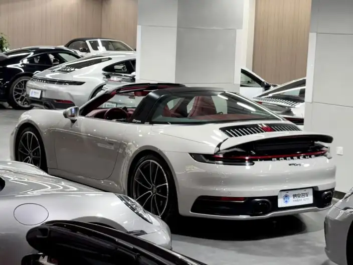 PORSCHE 911 2023 Model Targa 4 3.0T – фото 8